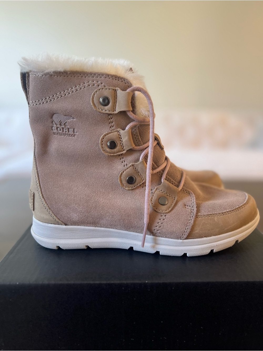 SOREL Joan Explorer Waterproof Insulated Cold Weather Winter Snow Boots - Picture 8 of 13